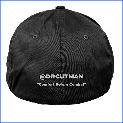 Black hat back with blue border
